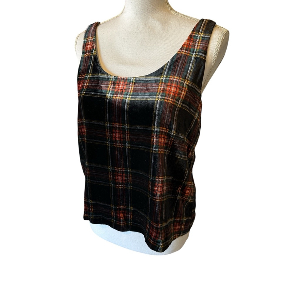 Women's J.Crew Tank Top, 6P, Black and Red Plaid Velvet Keyhole NWT - Picture 3 of 10